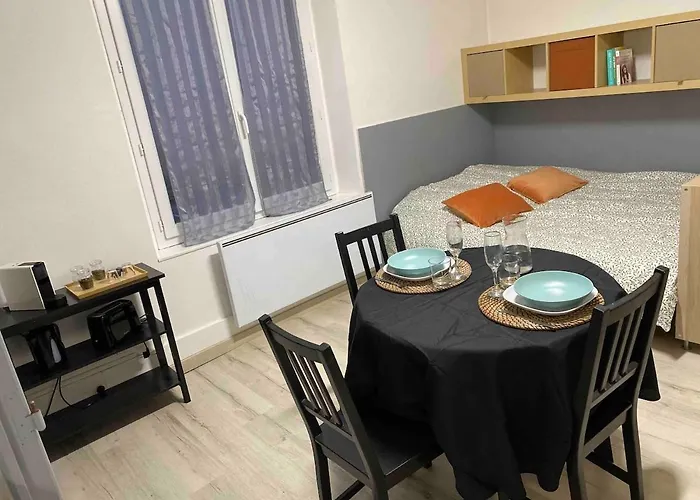 شقة Industrie شالو أو شُمْبانيِ